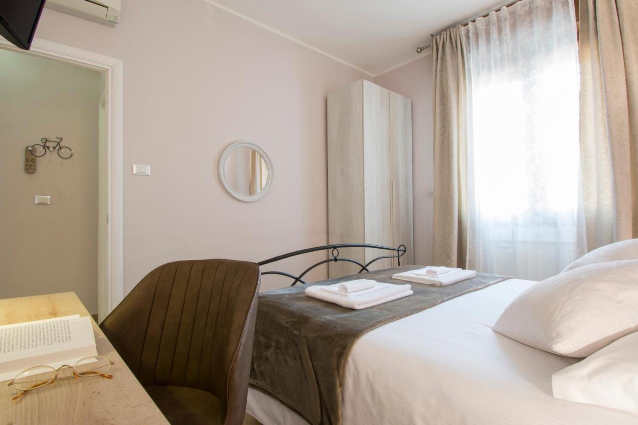 Il Mughetto Hotell Bologna Exteriör bild